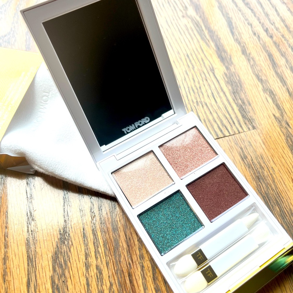 Tom Ford Eye Color Quad 01 Emerald Dust Brand NEW